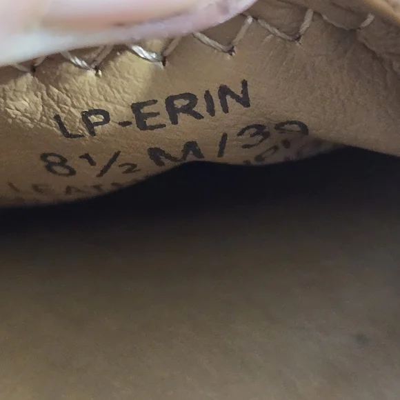 Lucky Brand Women's Emmie Pale Beige Ballet Flat Size 8.5M - Picture 9 of 12